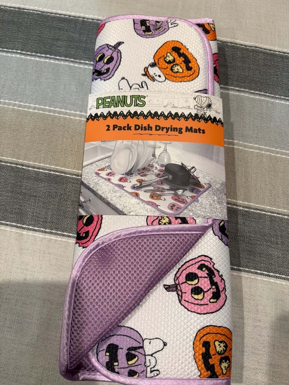Peanuts Dish Drying Mats Size 16in x 18in Halloween